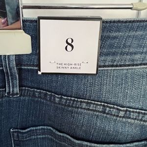 NWT WHBM SKINNY DEMIN